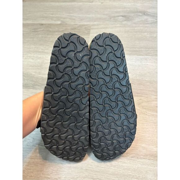 Birkenstock Patent Leather Sandals Sz 37/6 - Picture 5 of 5